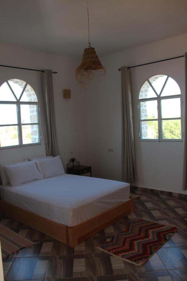 Les Jardins Fleuris Bed & Breakfast เอสเซาอิรา ภายนอก รูปภาพ